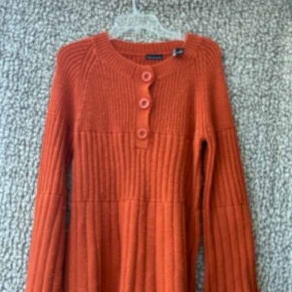 MODA INTERNATIONAL Burnt Orange Bell Sleeve Wool Blend Sweater - Picture 1 of 8